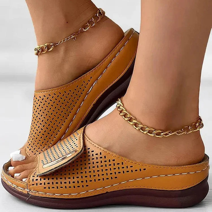 Joanna – Classic Urban Sandals